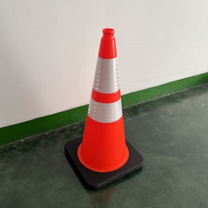 Cao có thể nhìn thấy nhựa PVC <span class=keywords><strong>Cone</strong></span> 700 mét Cam An toàn giao thông cones với màu đen Trọng Cơ sở cho đường bộ an toàn - Product Image 3