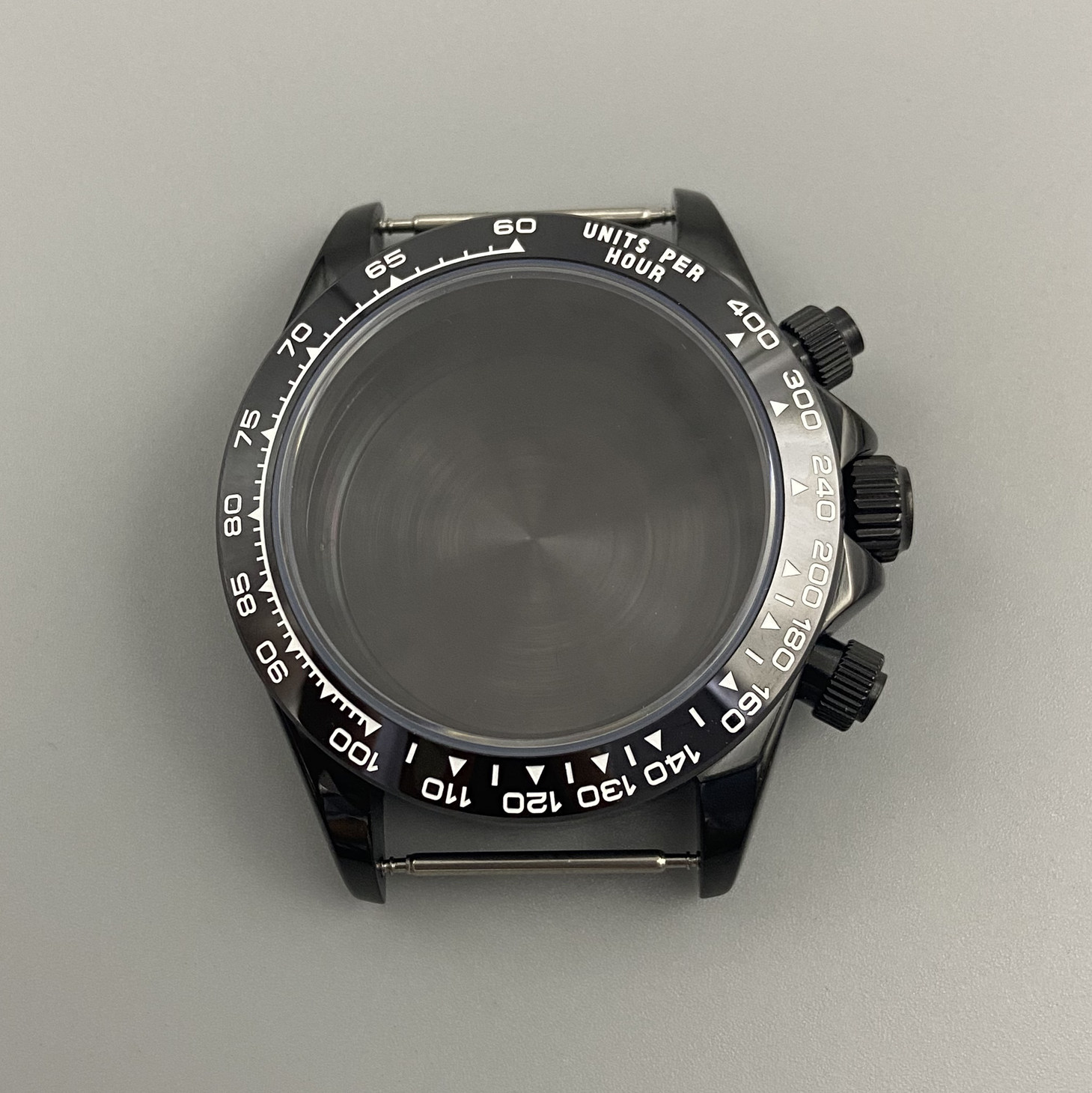 black shell-black and white circle