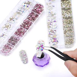 ชุดเล็บ DIY แบบเรียบสุดหรู3D พลอยเทียมคริสตัลแวววาวประกายเพชรแก้วพลาสติกอุปกรณ์ตกแต่งเล็บขนาดต่างๆ - Product Image 4