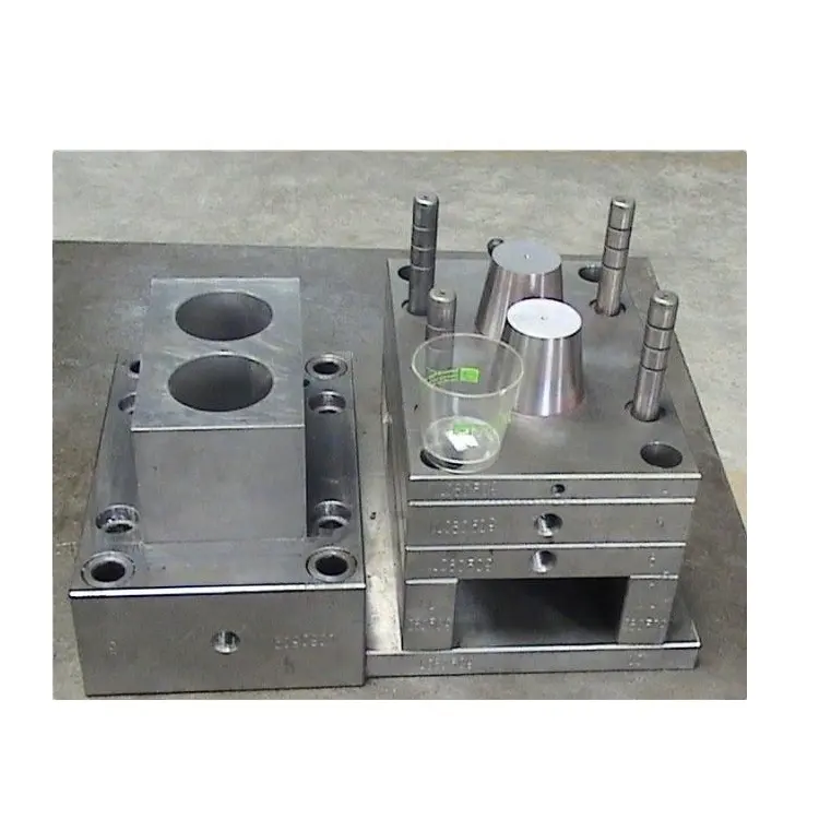 Logiciel de conception de moules CY personnalisé, moule de taizhou pour la fabrication en usine de moules d'injection de gobelets en plastique
