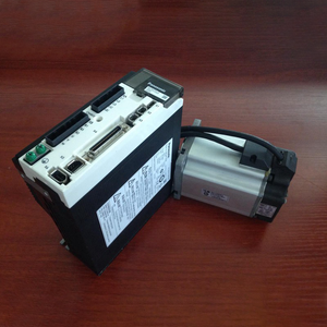 Honclay Промышленная Автоматизация Plc Pac Выделенные контроллеры Y-ask SGD7S-120A30A002 Plc логический программный контроллер - Product Image 1