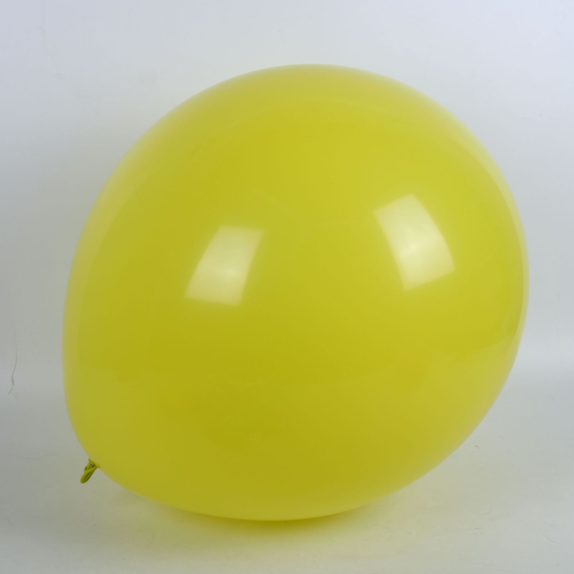 Maca Giallo-Verde da 18 pollici (50 pezzi)
