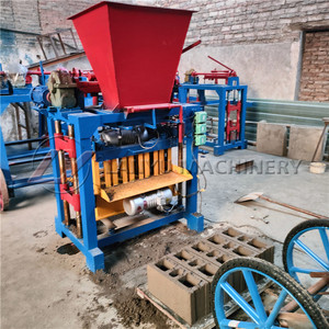 Adoquines de ladrillo entrelazados, bloques de hormigón perforados, fábrica, máquina para bloques de construcción - Product Image 1