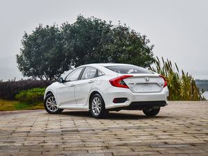 HON-DA CI-VIC 2025 180TURBO CVT zhistock sürüm yeni araba benzin SEDAN 1.5T ucuz benzin araba stokta orta doğu popüler