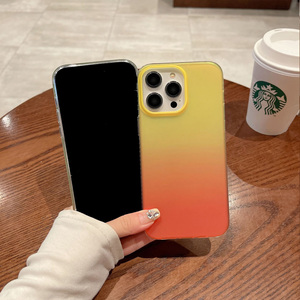 เคสฝาหลัง PC เนื้อนิ่มกันกระแทกหลากสีไล่ระดับสีสำหรับ iPhone 15 14 Plus 13 12 11 Pro Max เคสโทรศัพท์มือถือสีนีออน - Product Image 1