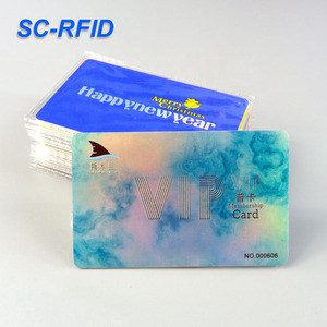 定制胶印塑料二维码卡聚氯乙烯礼品忠诚条码卡，带1k芯片，适用于酒店13.56MHz 125kHz频率 - Product Image 3