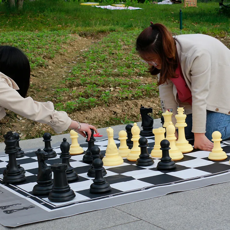 Jeu d'échecs géant d'extérieur, jeu d'échecs géant, en plastique, avec pièces en plastique