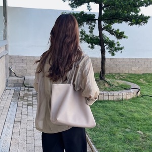 Büyük kapasiteli yumuşak Pu deri çantalar lüks kadınlar bayanlar için kolej ofis alışveriş workd tote çanta toptan