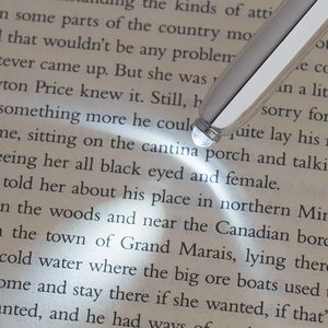 Longorgeous Nhà Máy Bán Buôn 3 Trong 1 Khắc Bi Quà Tặng Bút Với Ánh Sáng LED Và Stylus Tip Cảm Ứng Sang Trọng Bút Cho ENC - Product Image 2