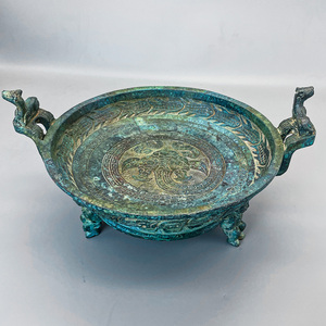 仿古青铜器工艺品厂家生产批发-人形底座青铜板怪物装饰铸造工艺