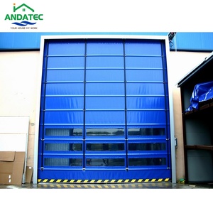 A segurança certificou a porta automática de alta velocidade do PVC com sensores infravermelhos e a função da parada da emergência para a prevenção do acidente