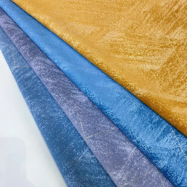 En gros Nouveau 100% polyester bronzé suede canapé tissu En Relief rideau De Velours tissu rouleau