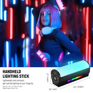 แท่งไฟวิดีโอ LED แบบมินิ RGB เต็มรูปแบบ2ชิ้นสำหรับ Neewer 360 ° แอปควบคุมแสง CRI 97ไม้กายสิทธิ์มือถือแม่เหล็ก2500K ~ 8500K