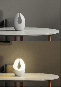 <strong>Breeze</strong> Aromatherapy Fan Essential Oil Diffuser - Portable Heatless &amp; Waterless Scent Diffuser with USB Cable - Product Image 4
