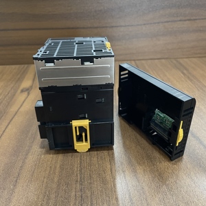 Unità CPU PLC protocollo di comunicazione EtherNet/IP CJ23M-CPU31 uscita a impulsi di controllo sincrono a 4 assi per la programmazione PLC - Product Image 5