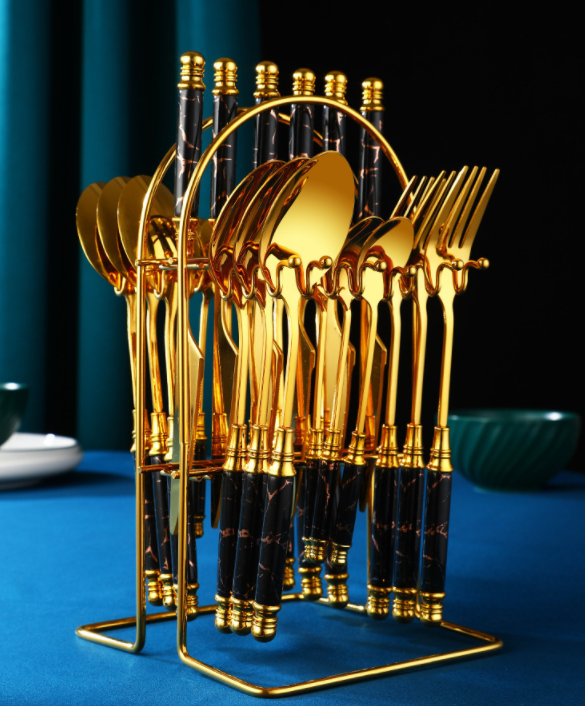 Gold with black handle set