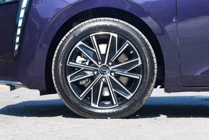 GAC Trumpchi E8 New Energy Vehicle 2024 <strong>Model</strong> 2.0L 150km MAX Hybrid 2.0L Naturally Aspirated Engine 140HP <strong>Electric</strong> <strong>Motor</strong> 182HP