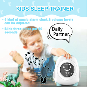 子供の目覚まし時計色の常夜灯が付いている幼児の睡眠のトレーニング時計は子供のためのペンギンの目覚まし時計を目覚めさせる機械の時間を鳴らします