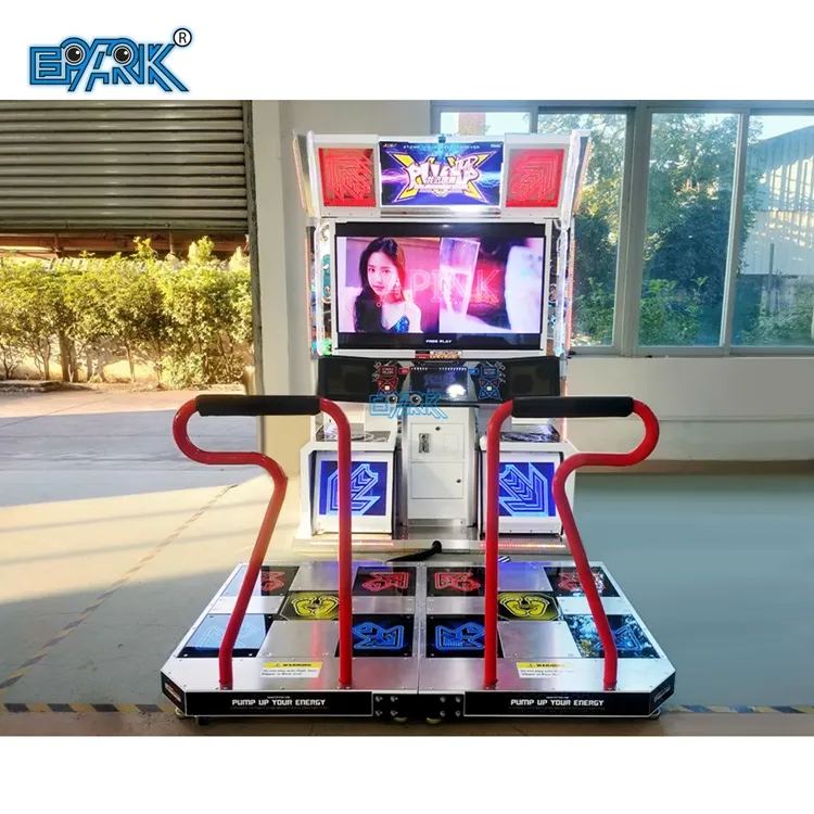Pump It Up Máquina de música y baile 2 jugadores Videojuego de arcade para interiores que funciona con monedas a la venta