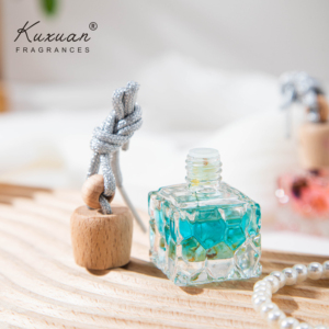 8ml Hot Sale Car Fragrance Essential Oil <strong>Perfume</strong> with Hanger for Closets, Cars Aromas for Car