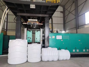 Huayu 2000L otomatik su deposu küçük plastik enjeksiyon makinesi yapımı - Product Image 3