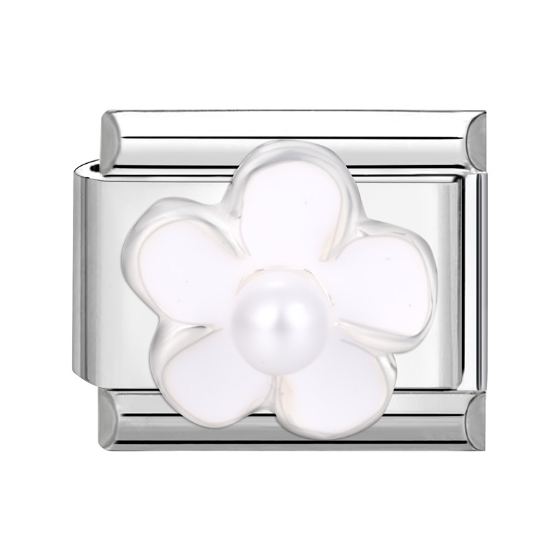 White flower