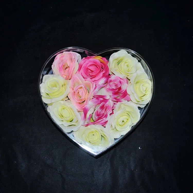 Boîte à fleurs acrylique en plexiglas transparent en forme de cœur pour Rose, vente en gros