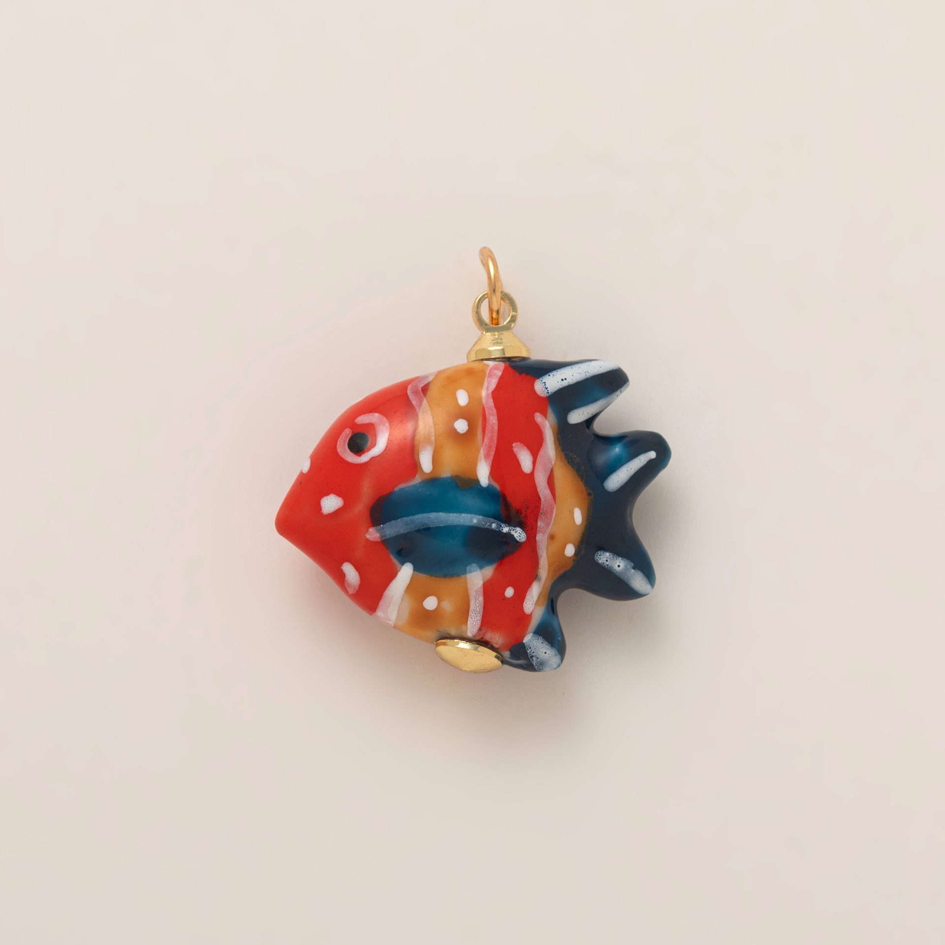 Red small fish pendant