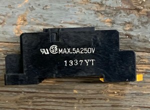 Nuovo e originale Plc PYF14A 14 PIN relè BASE presa 5A 250V PLC Controller di programmazione - Product Image 3