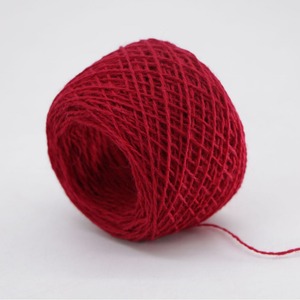 16NM/2 90% yün iplik 10% <span class=keywords><strong>yak</strong></span> yün iplik <span class=keywords><strong>Yak</strong></span> sonbahar ve kış yün anti boncuklanma iplik Angora kırmızı