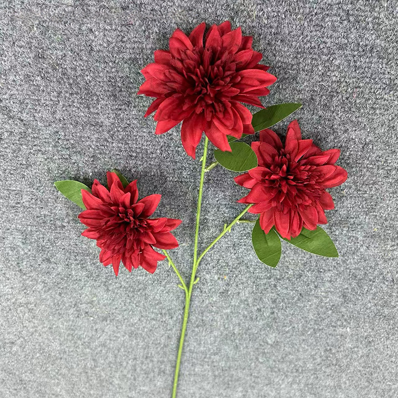 Small flower red