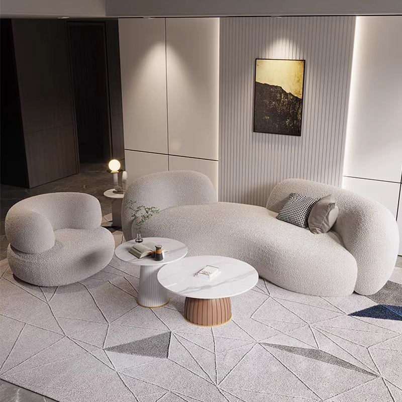 1 lit simple + 1 canapé de 1,7 m + 1 table basse