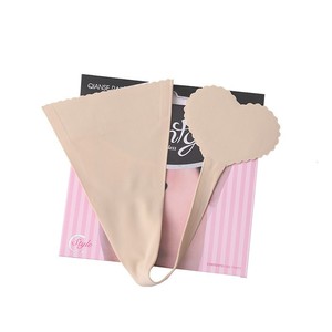 Sexy Girls C String Tanga Ropa interior en forma de corazón Invisible Silicona Adhesivo C-string No Panty Line Bragas sin tirantes - Product Image 1