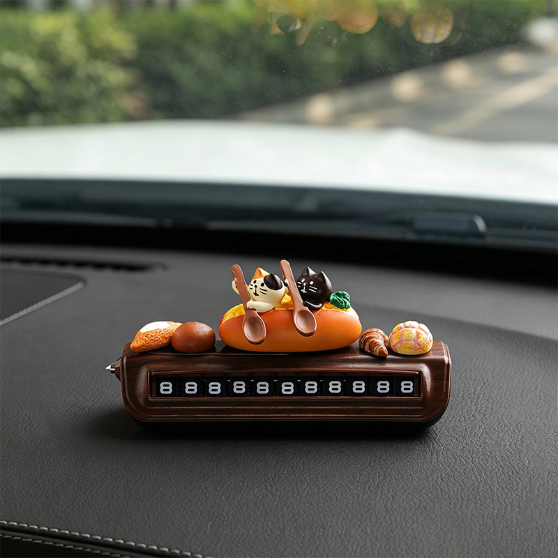 Rowing Cat Mini Bread Rolling Number Plate