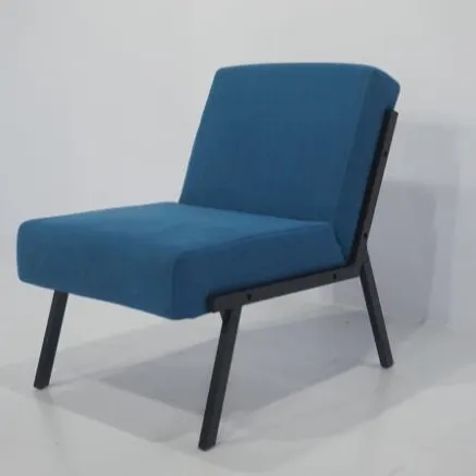 Sofá de tela de estilo moderno, sillón individual de líneas sencillas y a la moda, un asiento