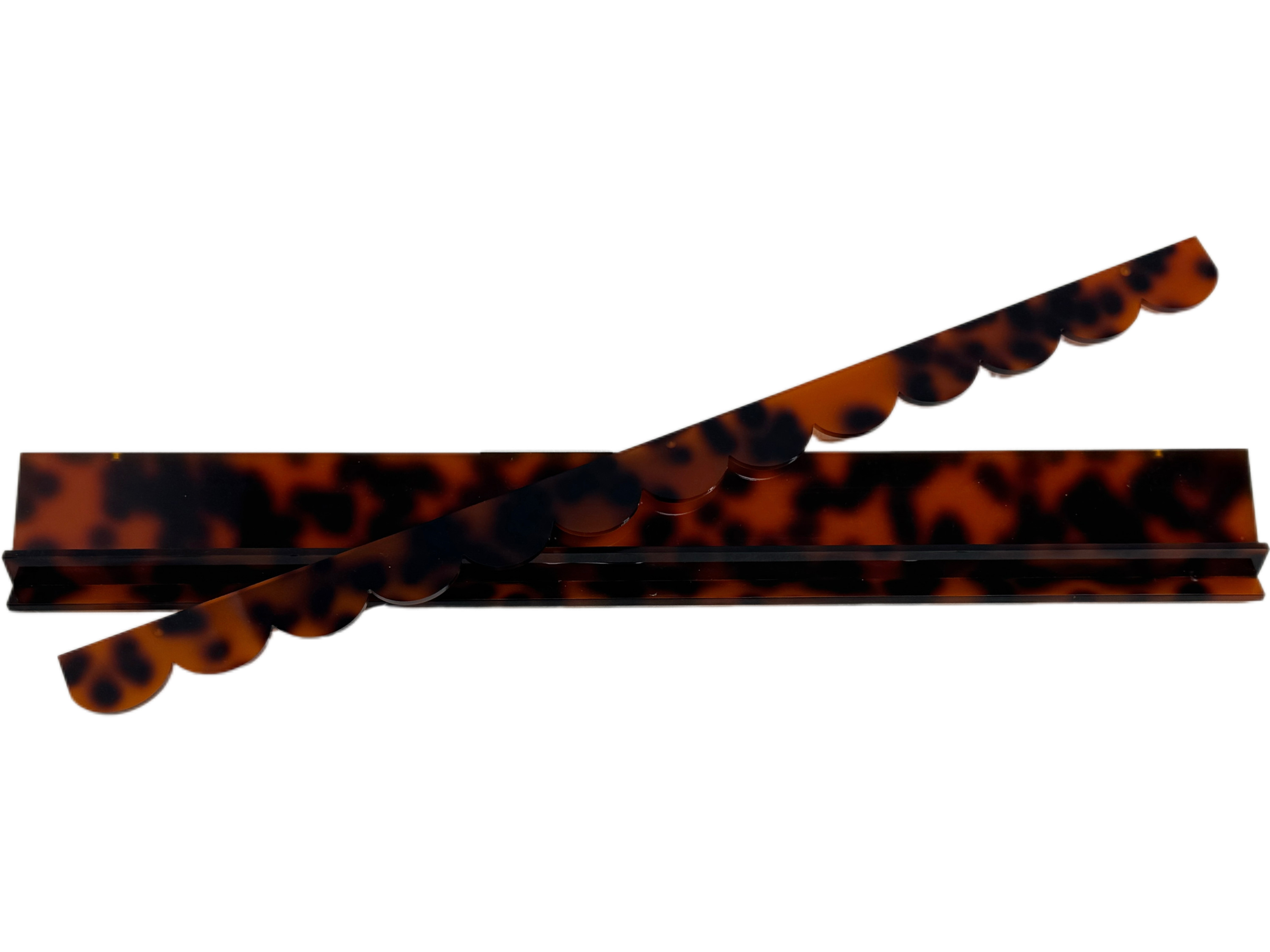 tortoiseshell-20in