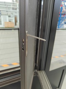 KT 90 Modernes Design Aluminium-Doppelglas-Falt fenster Antiruido-Rahmen Feste offene Dichtung funktion für den Außenbereich - Product Image 4