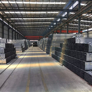 楼梯栏杆用高质量空心截面黑色战争遗留爆炸物矩形文件S275脚手架<span class=keywords><strong>Ms</strong></span>方管碳钢管