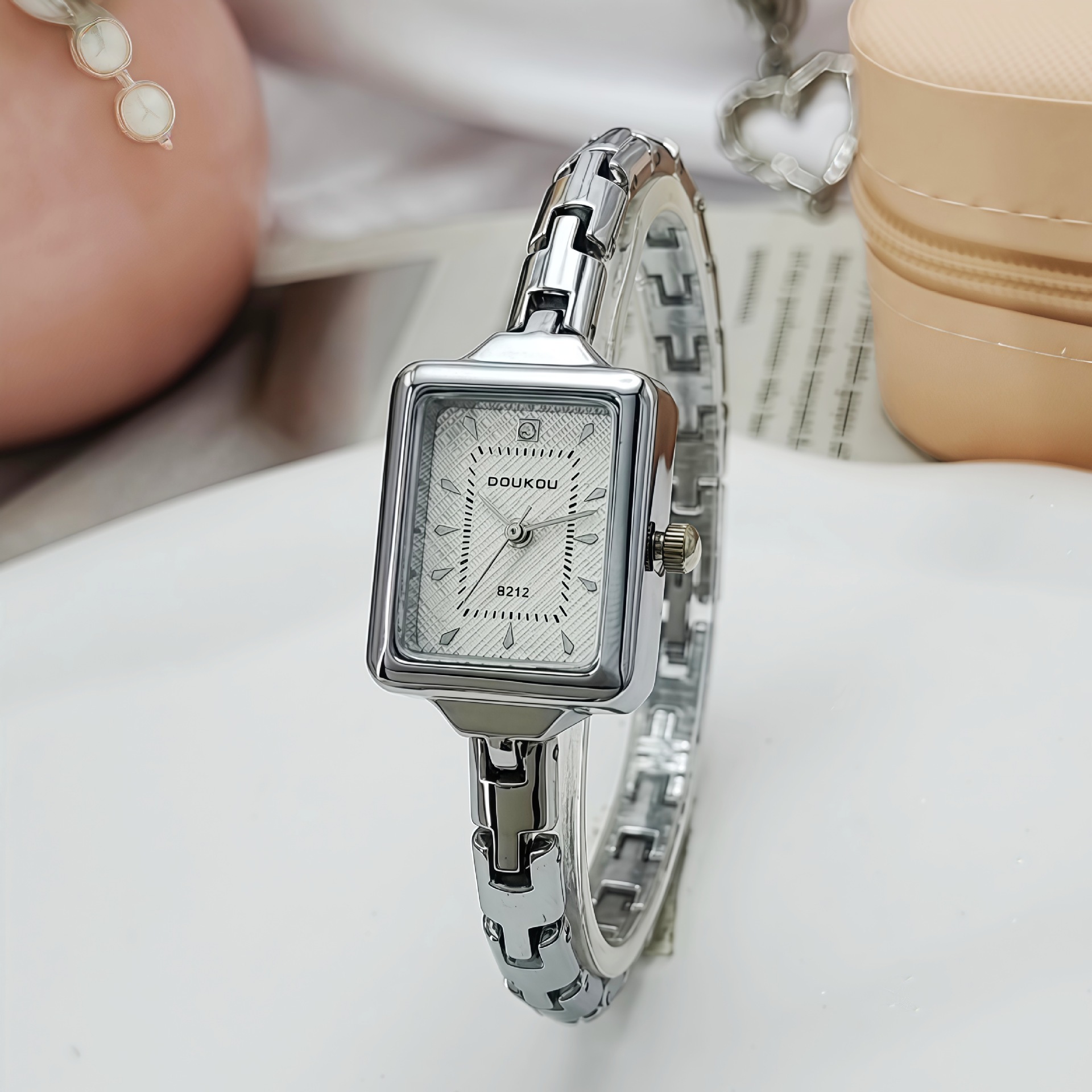 Argent avec plaque blanche