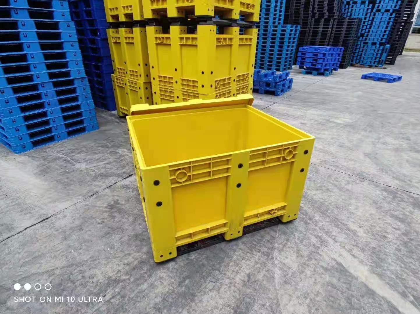 Jaune
