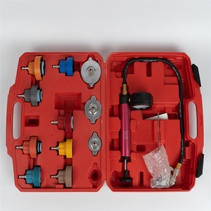 Probador de presión de radiador de bomba Manual automotriz Kits de probador de presión de sistema de refrigeración Prueba de fugas para automóviles - Product Image 6