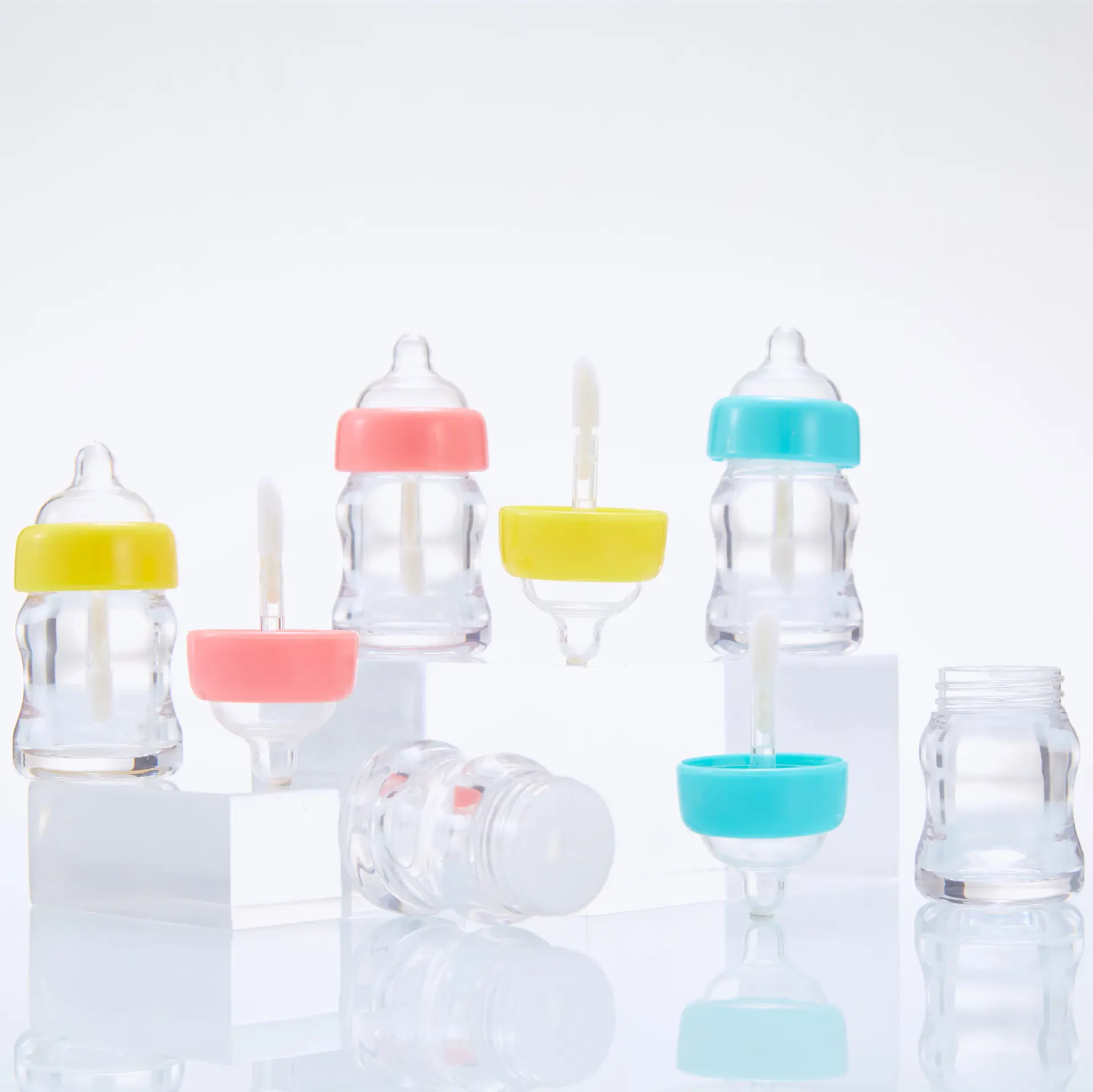 2023 nuova bottiglia di latte artigianale con tubo lucidalabbra lucido opaco con Logo personalizzato cosmetici più 100 colori 5G liquido OEM cura del viso 3ce