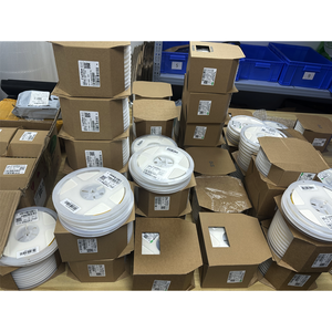 PIC16C711-04 PIC16C711-04/P PIC16C711ชิป MCU ไมโครชิพอื่นๆ - Product Image 5