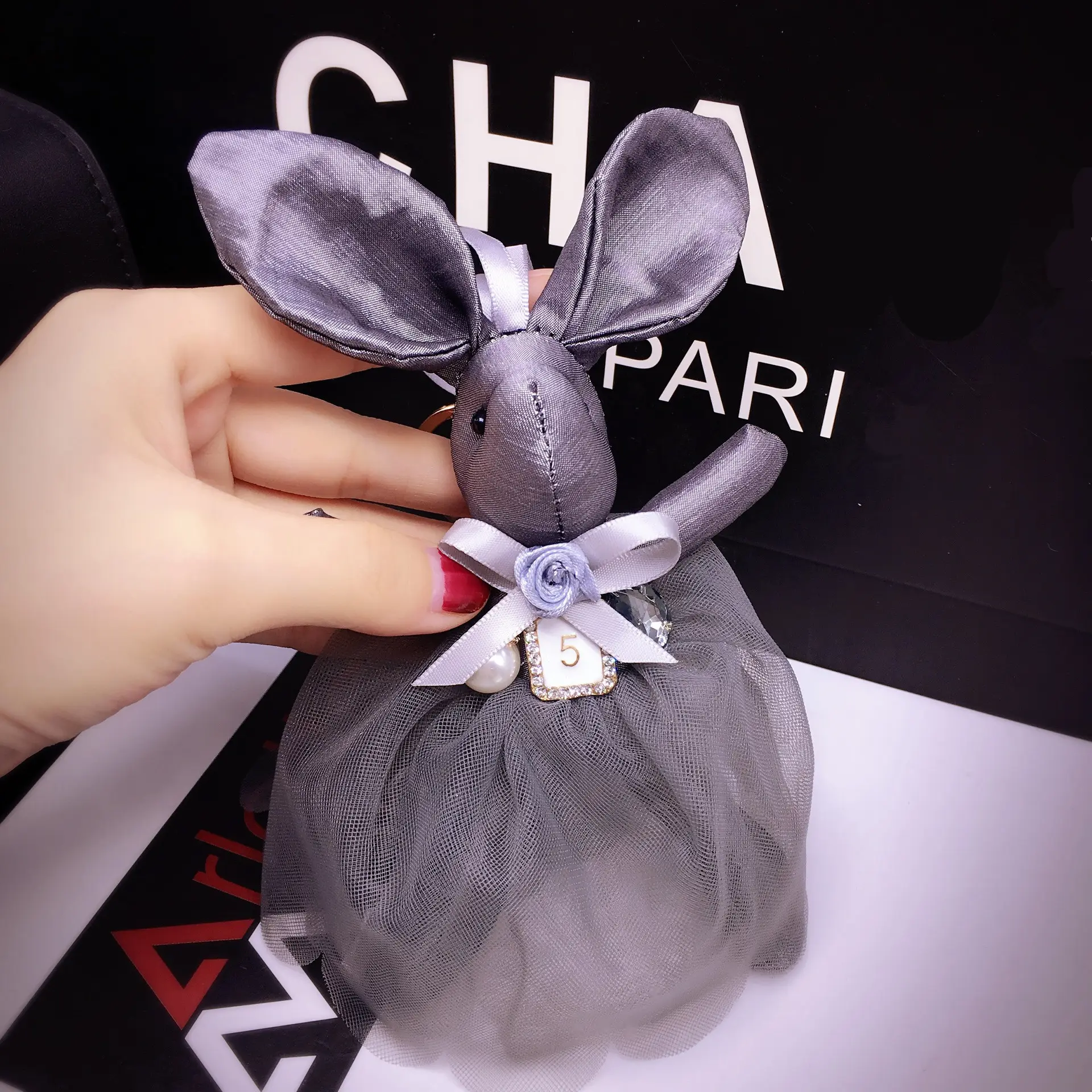 Boneca com pingente estilo coelho, boneca elegante feita à mão de alta qualidade para presente, bolsa (kc155c), 2022