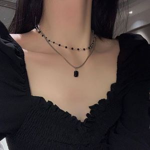 Kadınlar için tatlı ve serin siyah taş çift katmanlı kolye, High-end klavikula zinciri, sıcak kız kolye, Trendy aksesuarları