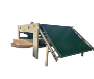 La parte della linea di produzione dell'ovatta attraversa il Lapper al folk e pavimenta la maglia in una certa larghezza e spessore - Product Image 2