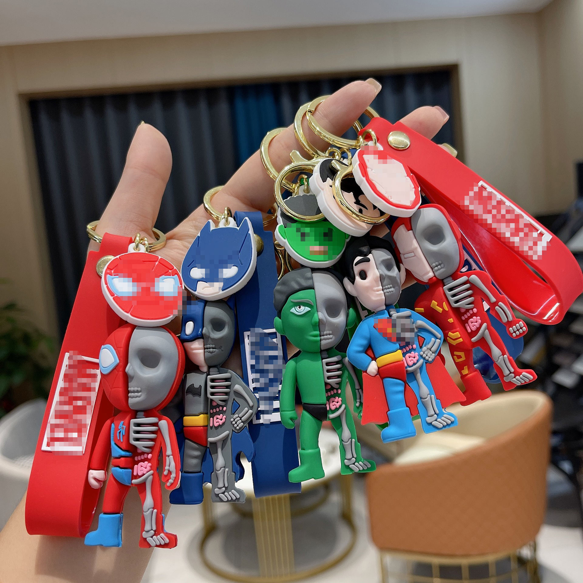 พวงกุญแจฮีโร่