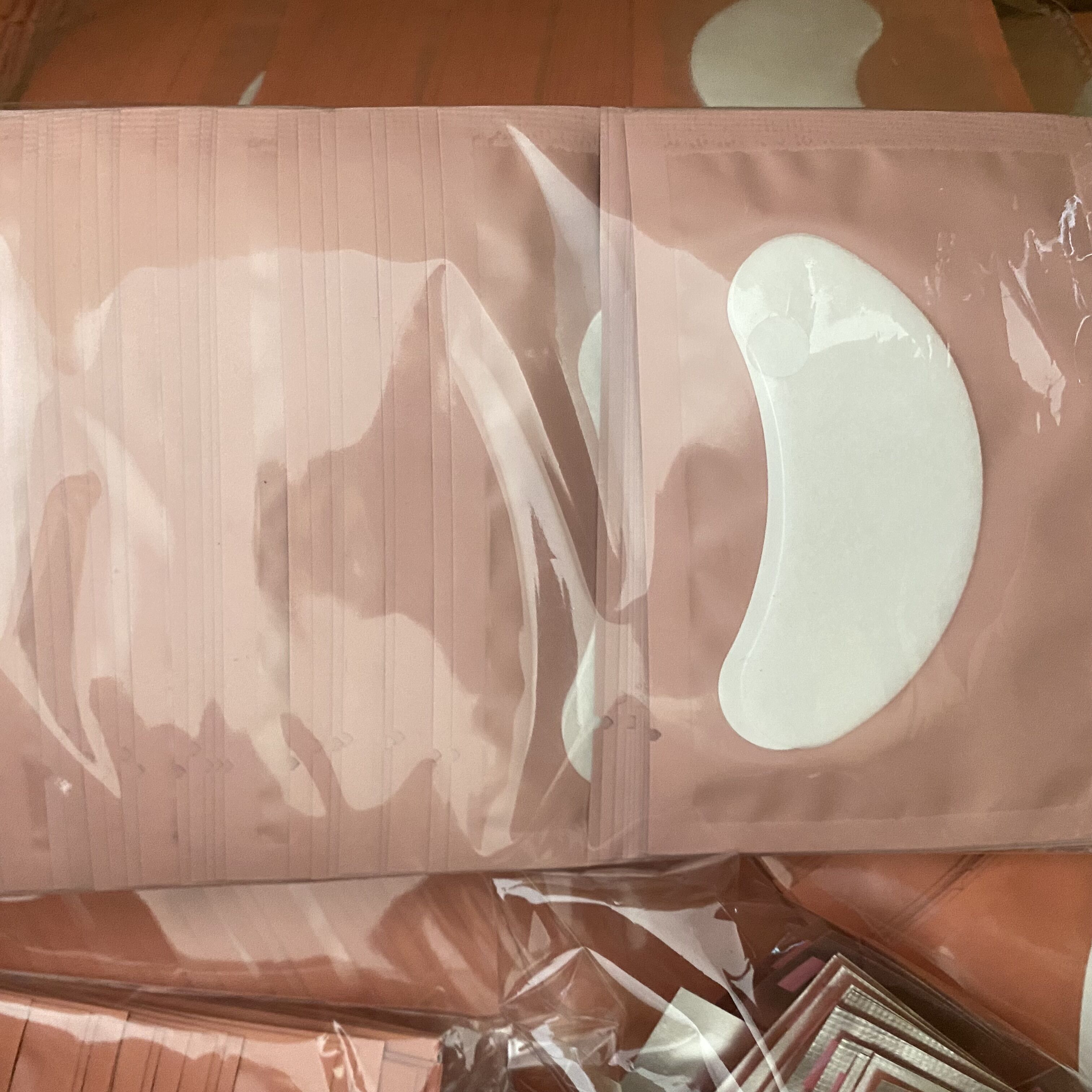Coussinet pour les yeux en sac rose