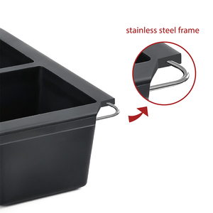 Silicone <span class=keywords><strong>Ice</strong></span> <span class=keywords><strong>Cube</strong></span> khuôn mẫu dễ dàng phát hành 24 vuông <span class=keywords><strong>Ice</strong></span> <span class=keywords><strong>Cube</strong></span> mỗi khay BPA miễn phí linh hoạt tái sử dụng Stackable cho tủ đông whisky - Product Image 4