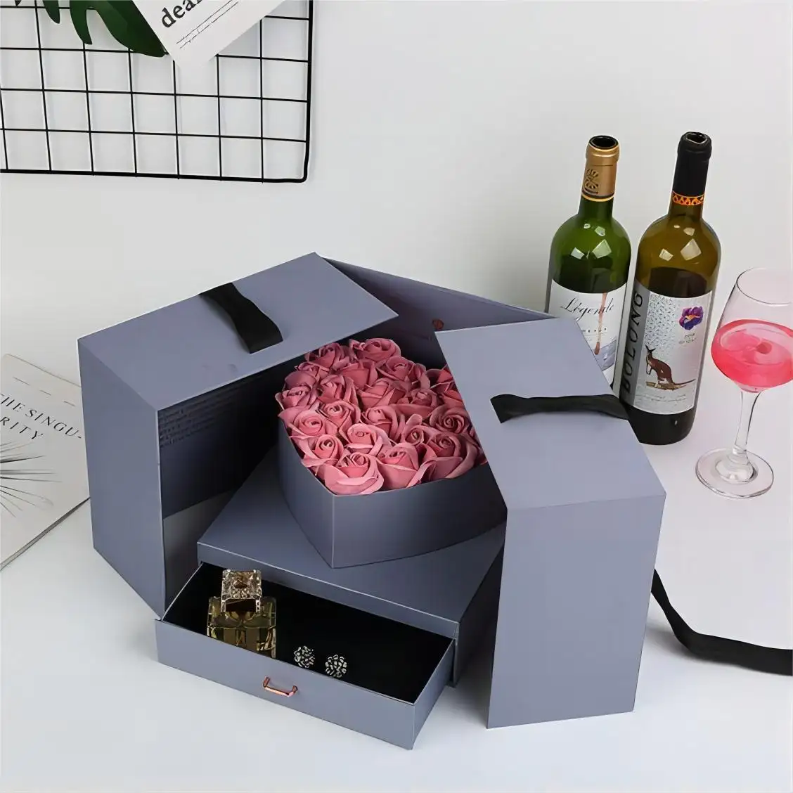 Luxo Design Personalizado Cartão Flores Caixa Surpresa Coração Forma Postal Embalagem Gift Flower Box para Óleos Essenciais